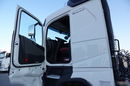 Volvo FH 500 / NISKA KABINA / HYDRAULIKA / 150.000 KM / PO KONTRAKCIE SERWISOWYM  zdjęcie 22