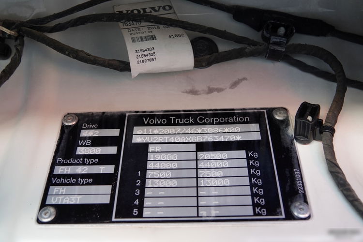 Volvo FH 500 / NISKA KABINA / HYDRAULIKA / 150.000 KM / PO KONTRAKCIE SERWISOWYM  zdjęcie 35