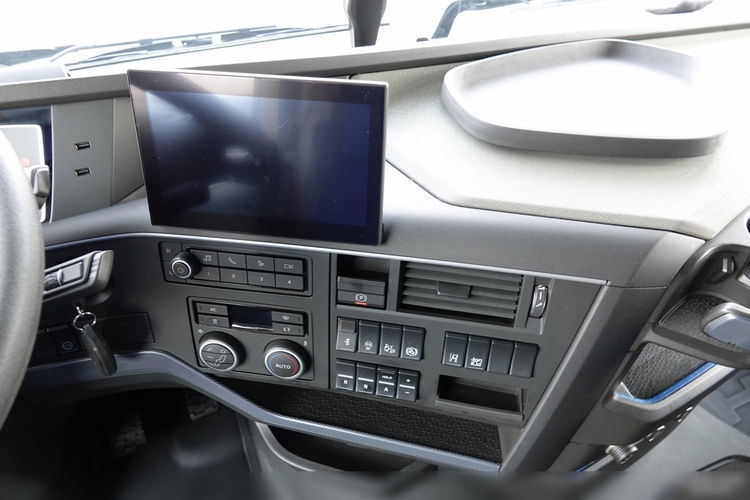 Volvo FH 500 / XXL / EURO 6 / 2022 / PO KONTRAKCIE SERWISOWYM zdjęcie 31