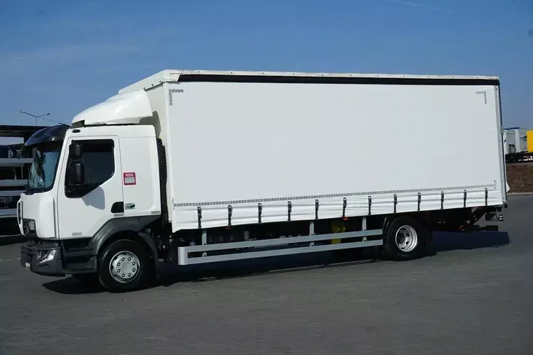 Renault D 16 / 280 KM / ACC / E 6 / FIRANKA + WINDA / ŁAD. 8765 KG / 17 PALET zdjęcie 3