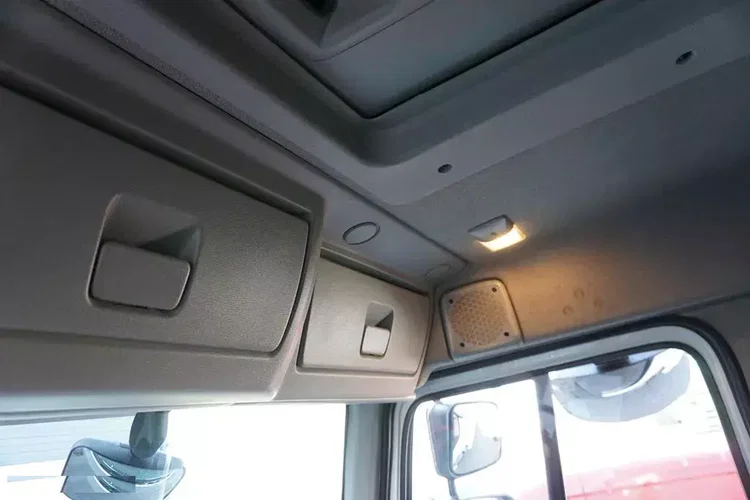 Renault D 16 / 280 KM / ACC / E 6 / FIRANKA + WINDA / ŁAD. 8765 KG / 17 PALET zdjęcie 40