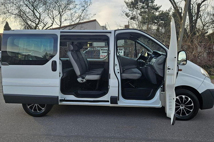 Opel Vivaro Pack klim 9 miejsc zdjęcie 10