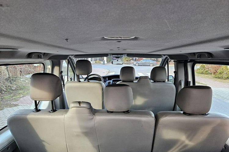 Opel Vivaro Pack klim 9 miejsc zdjęcie 13