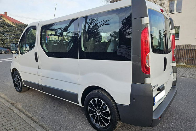 Opel Vivaro Pack klim 9 miejsc zdjęcie 4