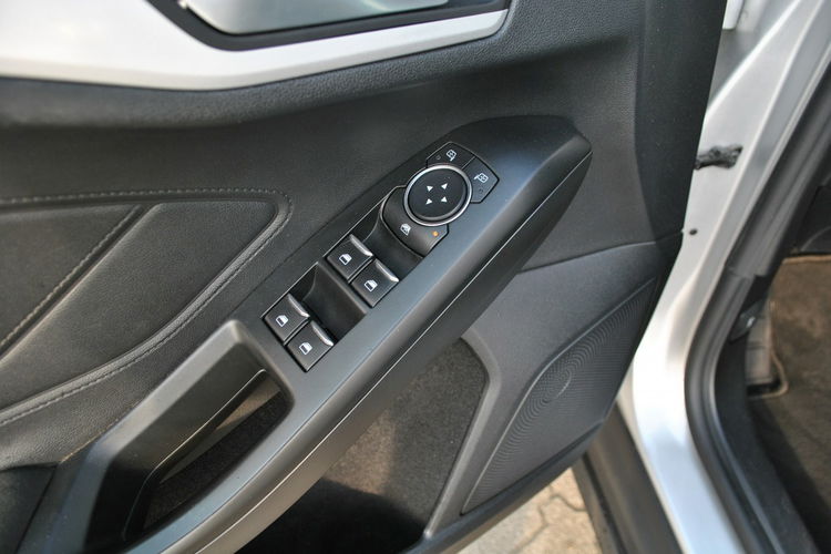 Focus Trend Edition 1, 5 EcoBlue 95KM ASO Forda Gwarancja Ford Używane zdjęcie 14