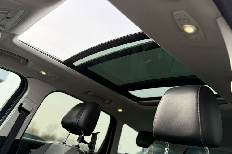 Ford Kuga 5 LAT jeden właścic Panorama Aut Klima 2x Kpl Kół Gwarancja zdjęcie 23