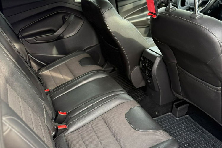 Ford Kuga 5 LAT jeden właścic Panorama Aut Klima 2x Kpl Kół Gwarancja zdjęcie 28