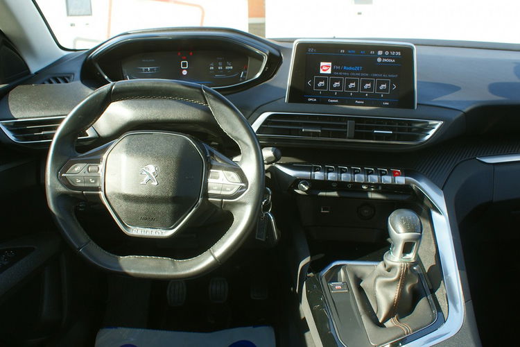 Peugeot 3008 zdjęcie 17