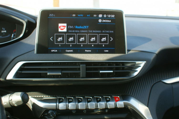 Peugeot 3008 zdjęcie 21