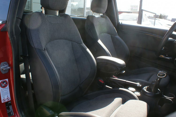 MINI Cooper zdjęcie 12