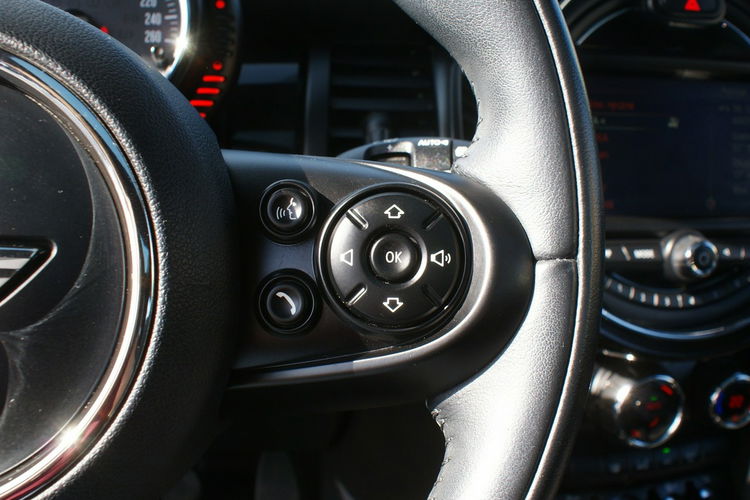 MINI Cooper zdjęcie 16