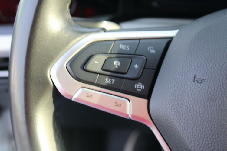 Volkswagen Golf LIFE Virtual F-vat Salon Polska Gwarancja zdjęcie 18