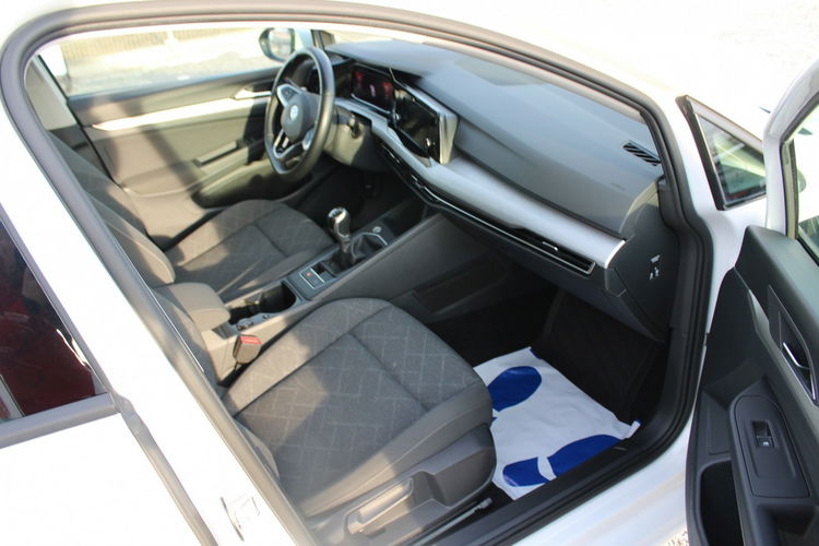 Volkswagen Golf LIFE Virtual F-vat Salon Polska Gwarancja zdjęcie 26