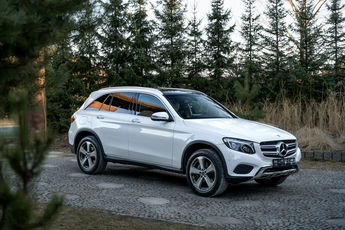 Mercedes GLC 300 4MATIC 2.0 245 KM