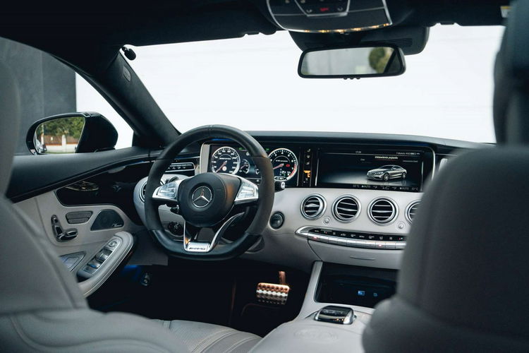 Mercedes S 63 AMG COUPE / S63 AMG / 4MATIC / 585KM / SALON PL / BEZWYPADKOWY / 23% / 1WŁ zdjęcie 27