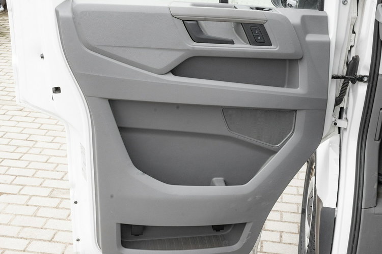 Volkswagen Crafter 2.0 TDi 140KM KLIMA Bluetooth USB Tempomat Salon PL VAT 23% zdjęcie 8