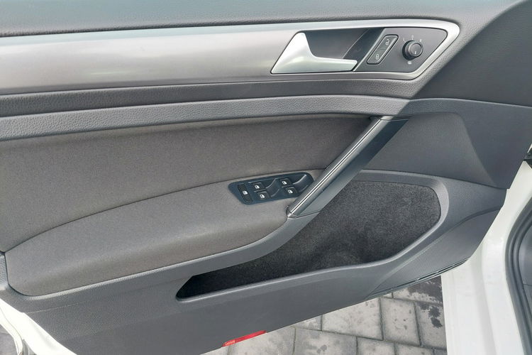 Volkswagen Golf Polski salon.1.2 BMT zdjęcie 21