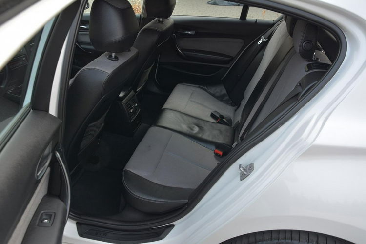 125 Biała Perła Urban Bi-Xenon Ledy Skóry el. fotele Parktronic ASO BMW zdjęcie 16