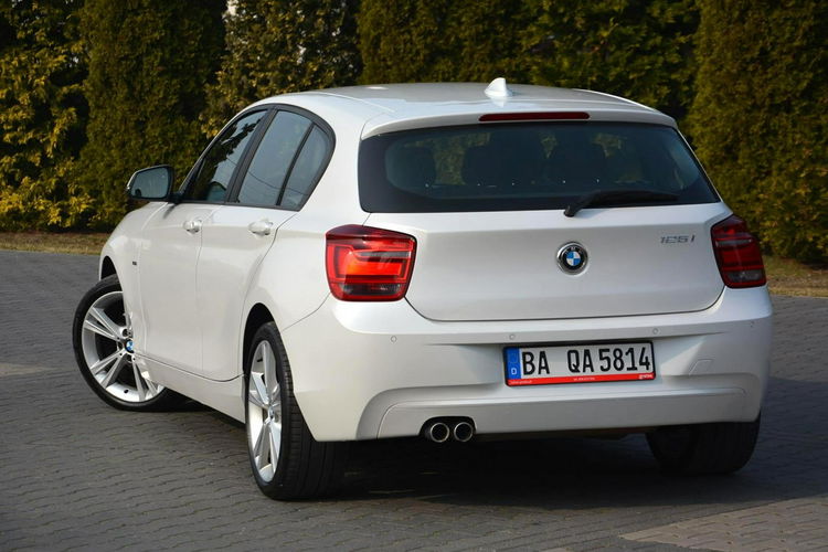 125 Biała Perła Urban Bi-Xenon Ledy Skóry el. fotele Parktronic ASO BMW zdjęcie 8