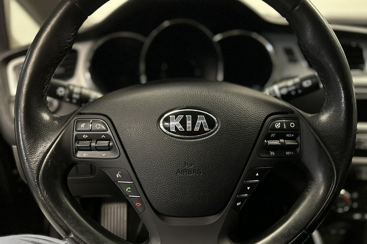 Cee'd Kia Ceed Kombi 1.6 Benz 135KM 109 Tys Zadbana REJ PL Gwarancja zdjęcie 27