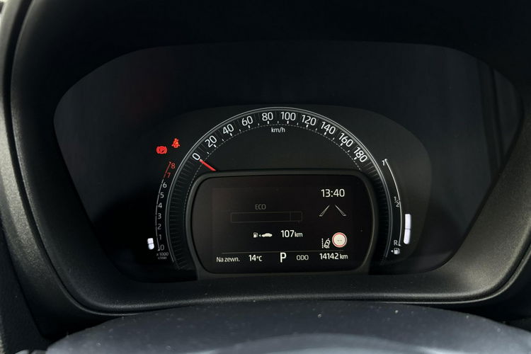 Toyota Aygo X 1.0 VVTi 72KM CVT STYLE VISION TECH, salon Polska, gwarancja zdjęcie 16