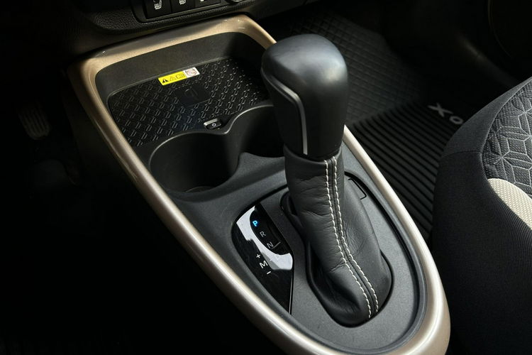 Toyota Aygo X 1.0 VVTi 72KM CVT STYLE VISION TECH, salon Polska, gwarancja zdjęcie 17