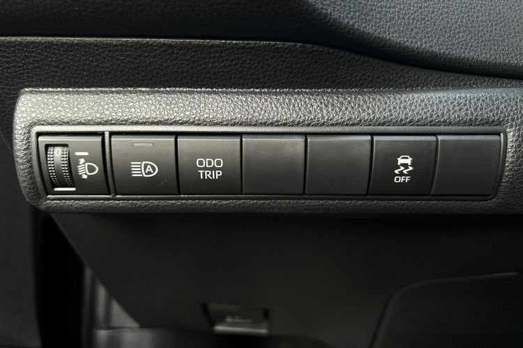 Toyota Corolla TS 1.8 HSD 140KM COMFORT TECH, salon Polska, gwarancja, FV23% zdjęcie 20
