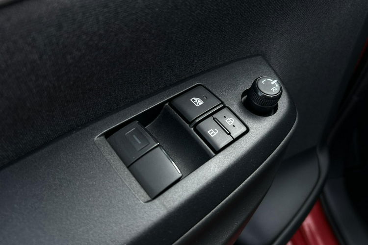 Toyota Yaris 1.5 VVTi 125KM MS COMFORT, salon Polska, gwarancja, FV23% zdjęcie 19