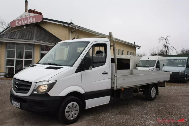 Mercedes Sprinter zdjęcie 2