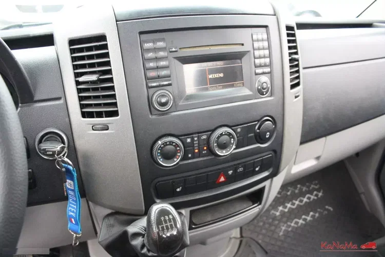 Mercedes Sprinter zdjęcie 32