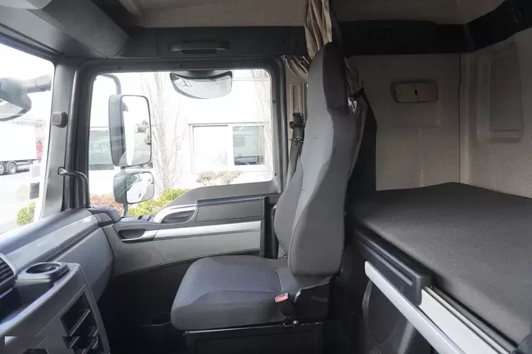 MAN TGL 12.190 / Firanka 19 EPAL / 190 tys. km zdjęcie 24