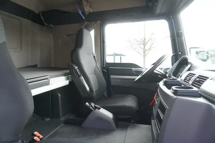 MAN TGL 12.190 / Firanka 19 EPAL / 190 tys. km zdjęcie 29