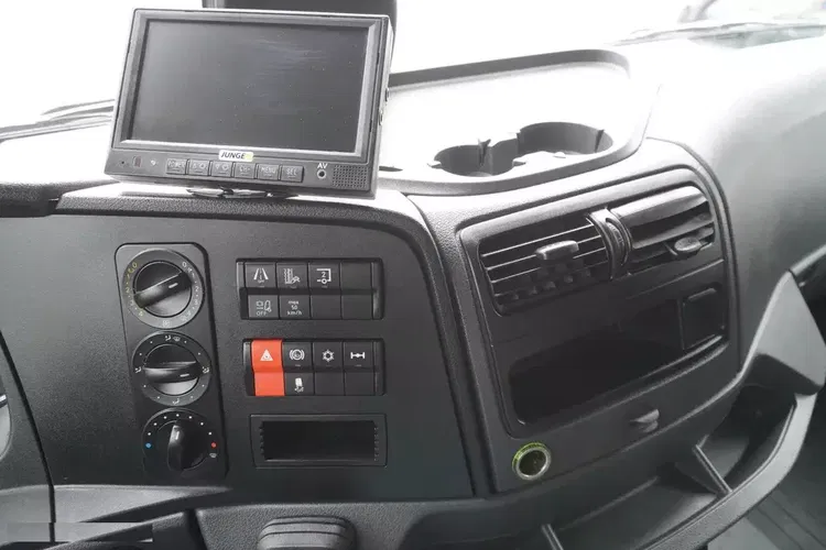 Mercedes Atego 818 / E6 / NOWA LAWETA Ocynkowana zdjęcie 23