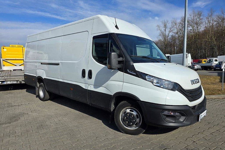 IVECO DAILY 35C16 zdjęcie 3