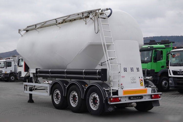 Feldbinder / CEMENTONACZEPA / 2 KOMORY / 37 000 L / SILOS / DO MATERIAŁÓW SYPKICH / OŚ PODNOSZONA / SAF / ALUFELGI zdjęcie 4
