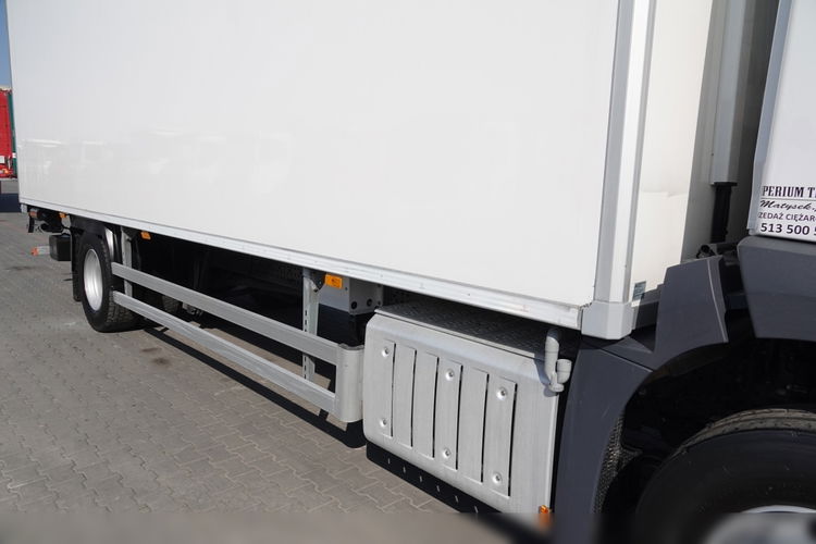 Mercedes ACTROS 1830 / 4X2 / CHŁODNIA 7.75 M / THERMO KING T-1200R / WINDA DHOLLANDIA zdjęcie 17