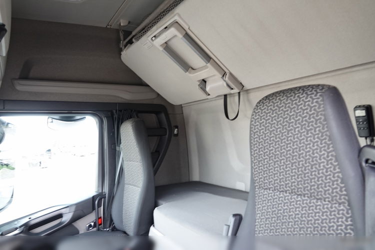Scania R 450 / RETARDER / MEGA / LOWDECK / PO KONTRAKCIE SERWISOWYM zdjęcie 26