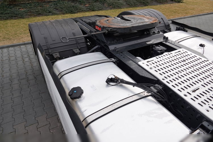 Iveco S-WAY / 510 / RETARDER / KLIMA POSTOJOWA / PO KONTRAKCIE SERWISOWYM zdjęcie 18