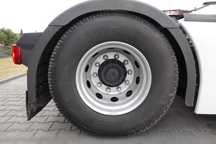 Iveco S-WAY / 510 / RETARDER / KLIMA POSTOJOWA / PO KONTRAKCIE SERWISOWYM zdjęcie 22