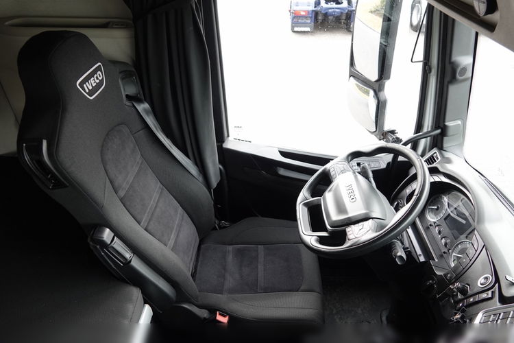 Iveco S-WAY / 510 / RETARDER / KLIMA POSTOJOWA / PO KONTRAKCIE SERWISOWYM zdjęcie 28