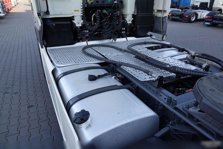 DAF XF 480 / RETARDER / KLIMA POSTOJOWA / HYDRAULIKA / PO KONTRAKCIE SERWISOWYM zdjęcie 12
