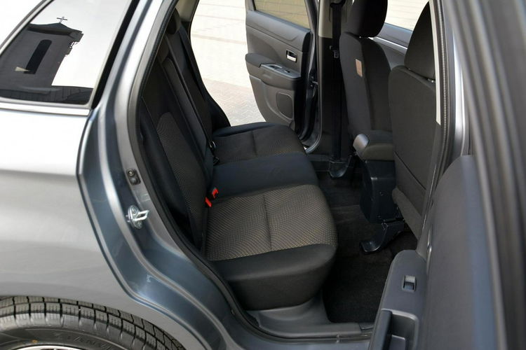 Mitsubishi ASX Lift 117 przebieg 4x4 Navi Kamera alu 18 z Niemiec zdjęcie 15