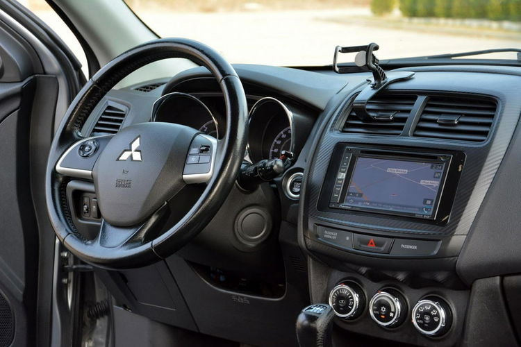 Mitsubishi ASX Lift 117 przebieg 4x4 Navi Kamera alu 18 z Niemiec zdjęcie 20