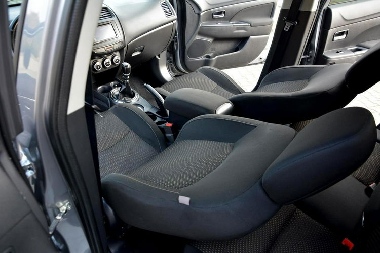 Mitsubishi ASX Lift 117 przebieg 4x4 Navi Kamera alu 18 z Niemiec zdjęcie 23