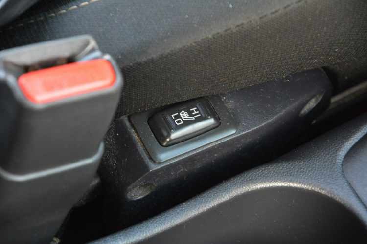 Mitsubishi ASX Lift 117 przebieg 4x4 Navi Kamera alu 18 z Niemiec zdjęcie 28