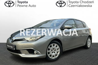 Toyota Auris 1.8 HSD 136KM PRESTIGE skyview, salon Polska