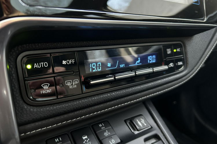 Toyota Auris 1.8 HSD 136KM PRESTIGE skyview, salon Polska zdjęcie 18