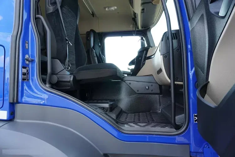 Mercedes ACTROS / 2543 / ACC / E 6 / PEŁNY ADR / PLATFORMA / ZAWIESIE POD WÓZEK zdjęcie 38