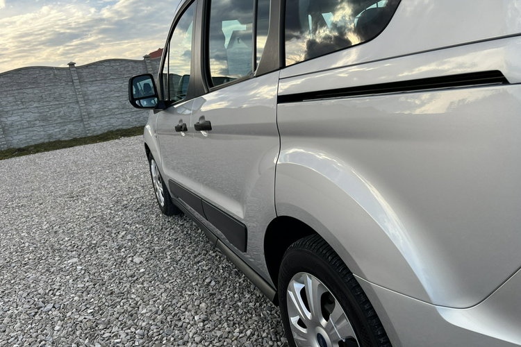 Ford Transit Connect zdjęcie 10