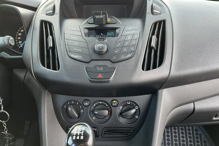 Ford Transit Connect zdjęcie 17